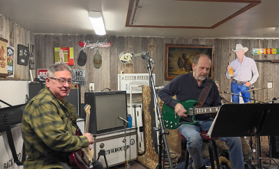Bill and Ray's New Axe. Guitar @ Practice